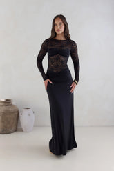 Larna Sleeved Maxi Dress Black