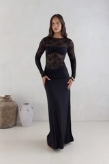 Larna Sleeved Maxi Dress Black