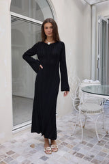Love On Holidays Long Sleeve Maxi Dress Black