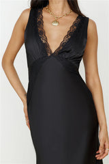 Dreaming Desire Maxi Dress Black